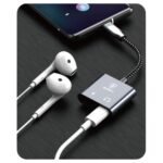 تحويلة مخرجين سماعة وشاحن للايفون ماركة SPON